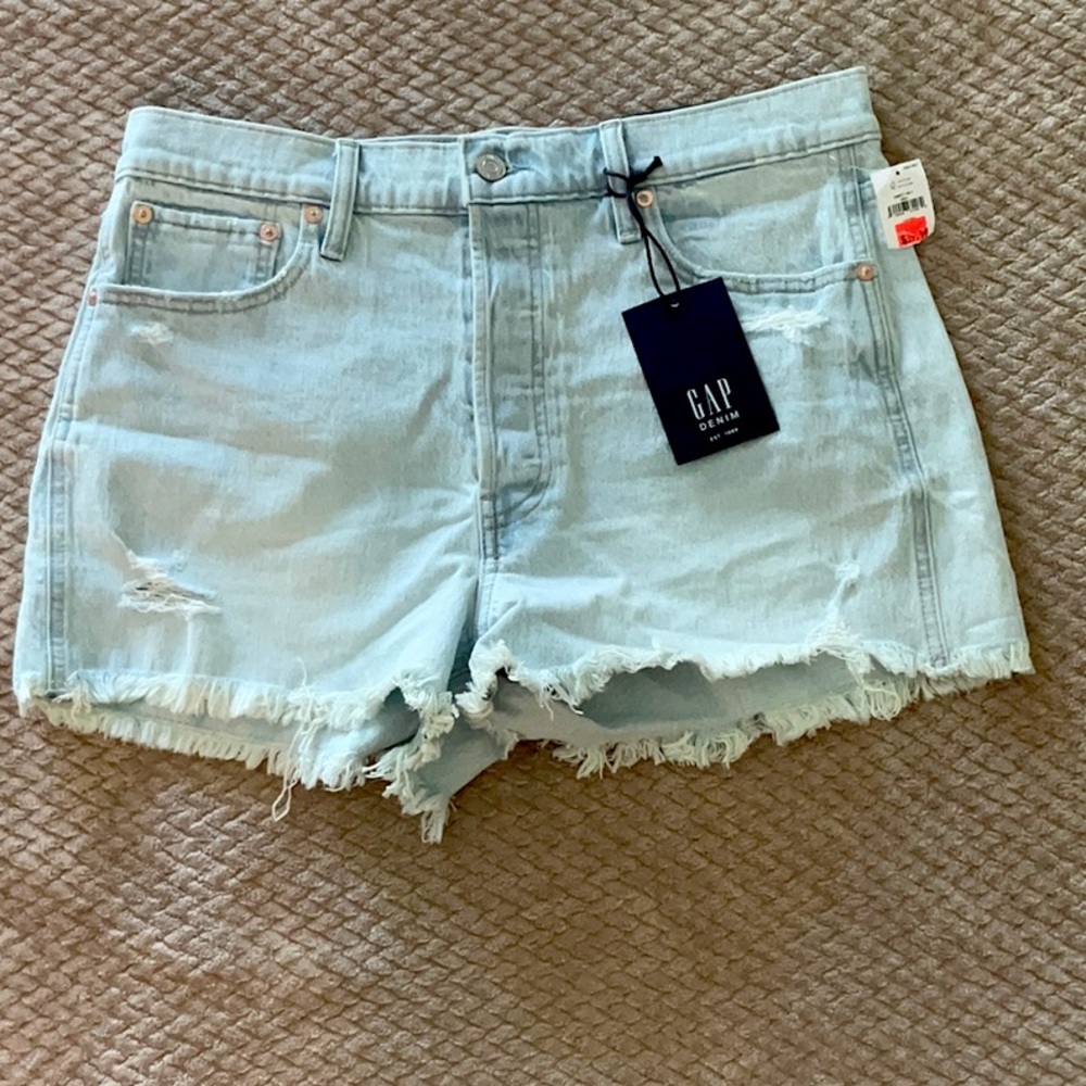 GAP High Rise Cheeky Short Size 10/30